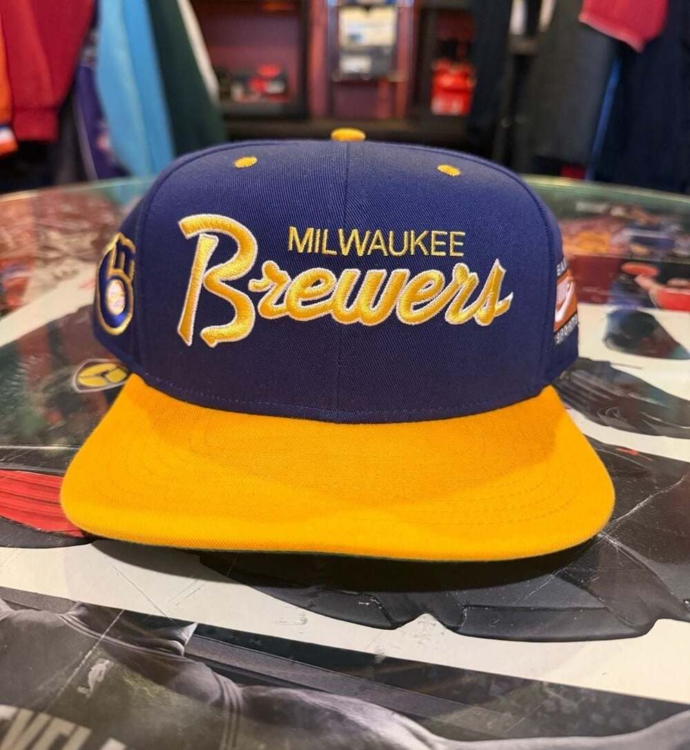 Nike Vintage Cooperstown Collection Milwaukee Brewers Script Snapback Hat